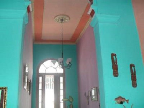 'Techo de la Sala de estar' Casas particulares are an alternative to hotels in Cuba. Check our website cubaparticular.com often for new casas.